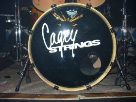 CageyStrings